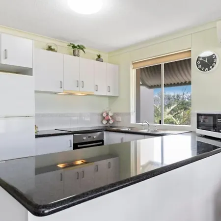 Beachfront Penthouse Maroochydore Exterior photo